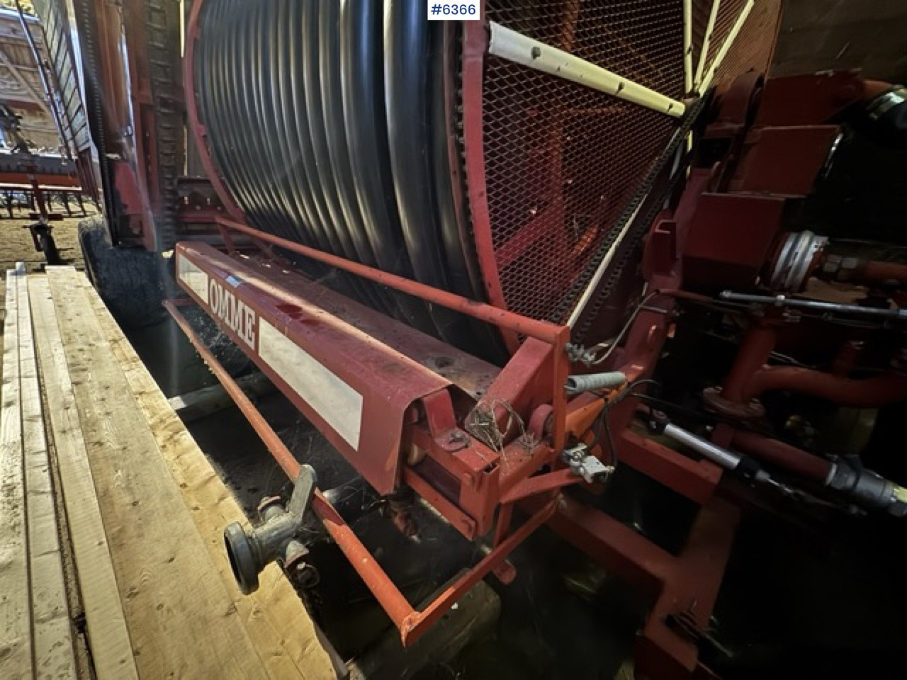 1990 Omme water tanker with Rovatti pump, cannon and pipes - آلة الرش: صور 3 1990 Omme water tanker with Rovatti pump, cannon and pipes - آلة الرش: صور 3