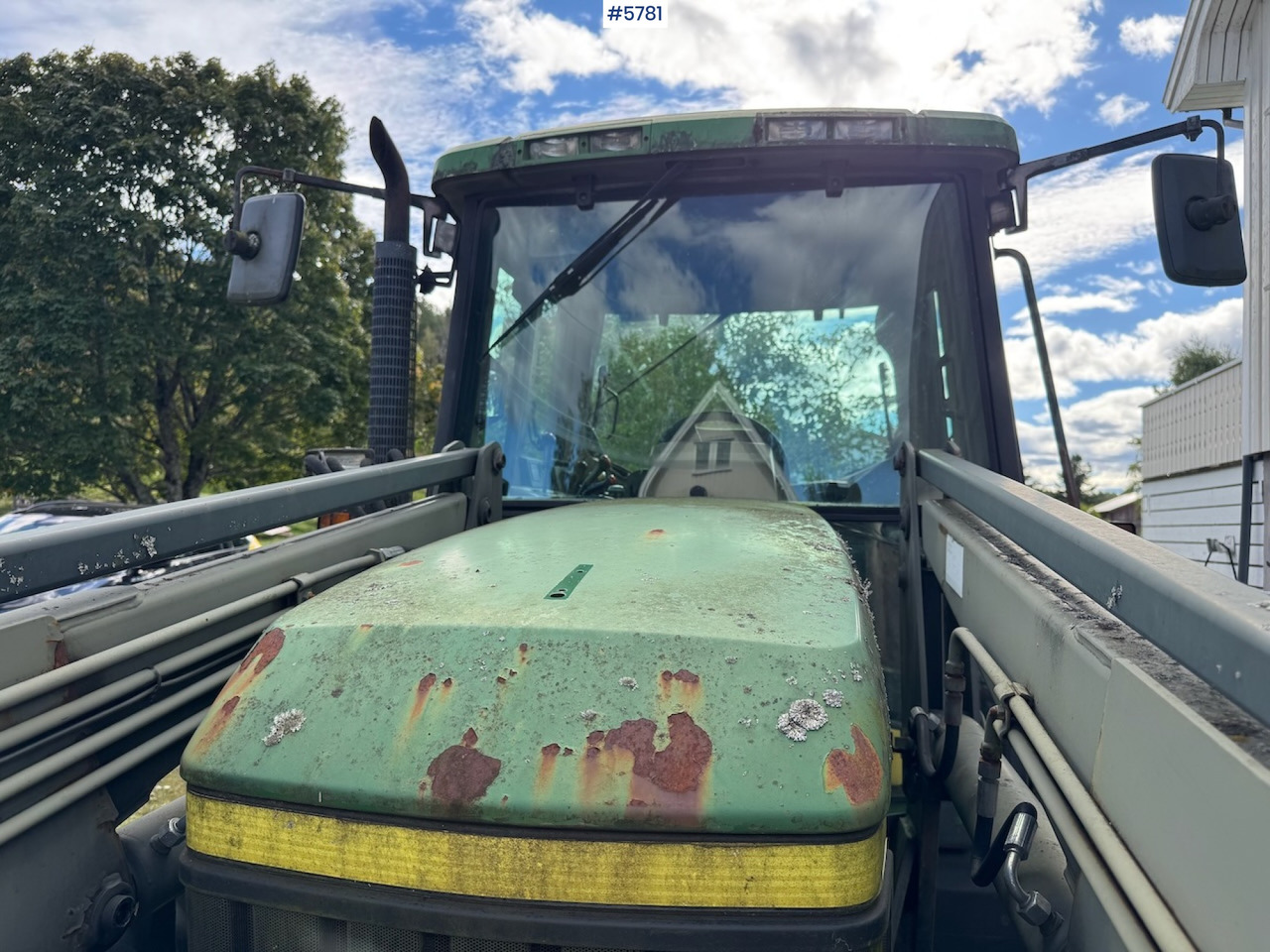 1993 John Deere 6300 w/ front loader and plow plate. - جرار: صور 5 1993 John Deere 6300 w/ front loader and plow plate. - جرار: صور 5