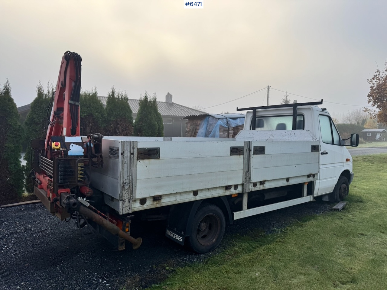 1996 Mercedes 412D Flatbed truck w/ Rear-mounted crane. - الشاحنات الصغيرة المسطحة: صور 5 1996 Mercedes 412D Flatbed truck w/ Rear-mounted crane. - الشاحنات الصغيرة المسطحة: صور 5