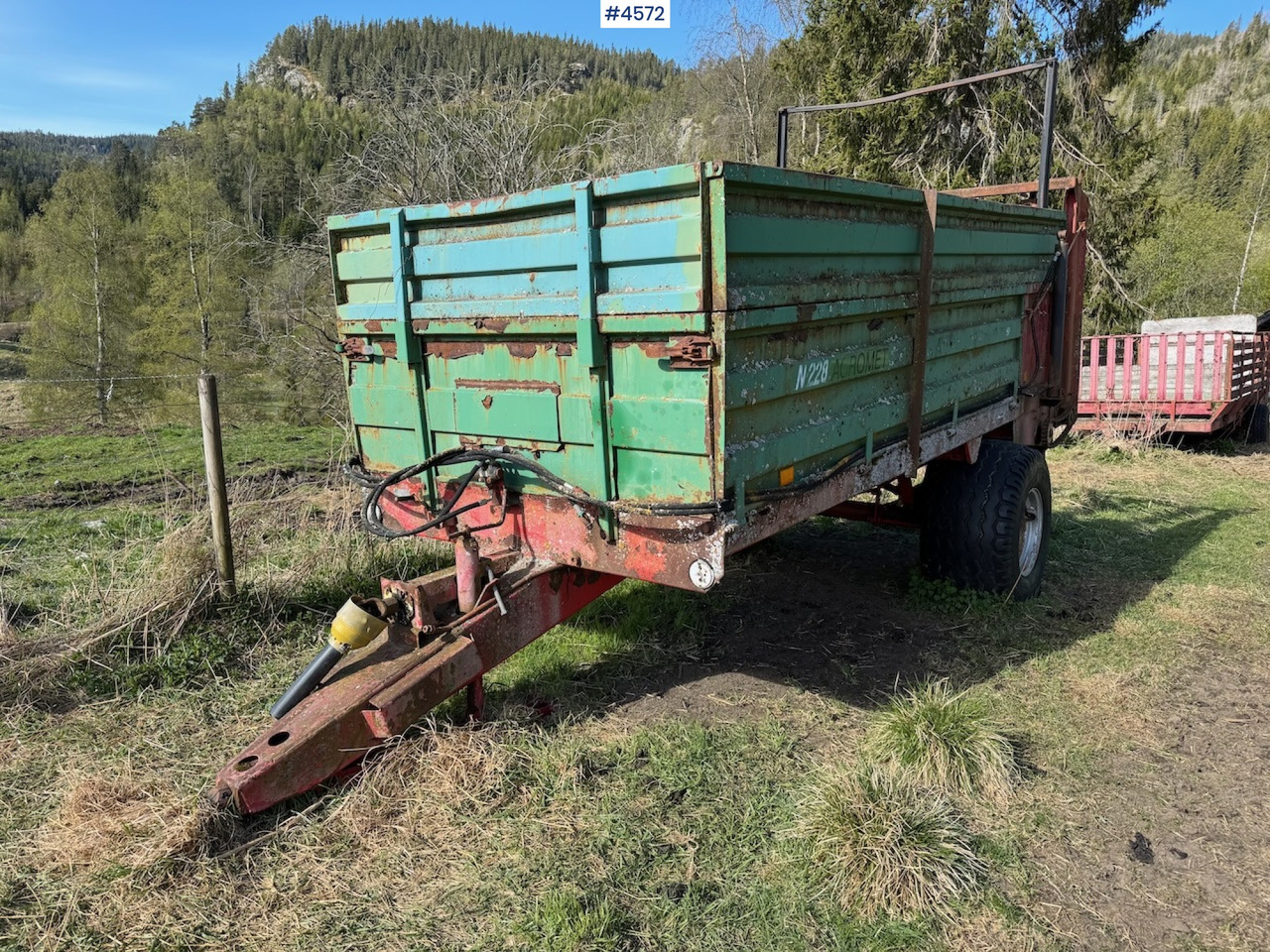1997 Agromet N228 Dry manure spreader - نثر السماد: صور 2 1997 Agromet N228 Dry manure spreader - نثر السماد: صور 2