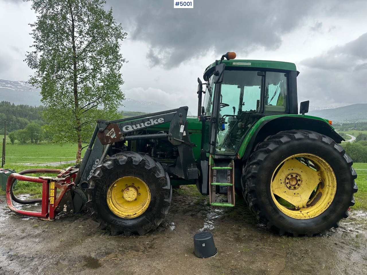 2000 John Deere 6610 4x4 tractor w/ front loader. - جرار: صور 3 2000 John Deere 6610 4x4 tractor w/ front loader. - جرار: صور 3