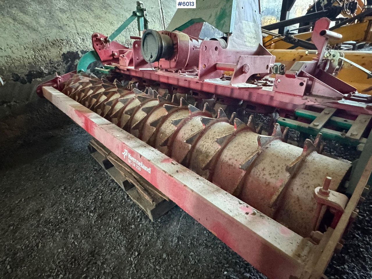 2000 Kverneland NG 14 250 horizontal tiller - ال معدات حراثه: صور 5 2000 Kverneland NG 14 250 horizontal tiller - ال معدات حراثه: صور 5
