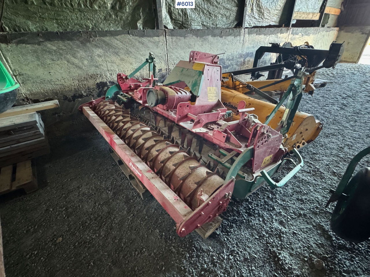 2000 Kverneland NG 14 250 horizontal tiller - ال معدات حراثه: صور 3 2000 Kverneland NG 14 250 horizontal tiller - ال معدات حراثه: صور 3