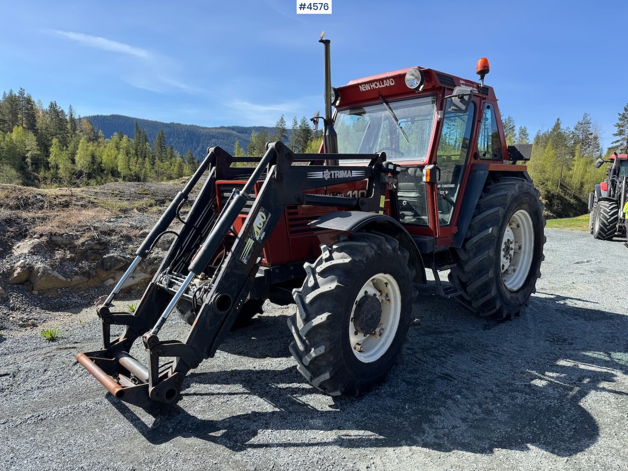 2002 Fiat 110-90 DT w/front loader. 1590 hours! - جرار: صور 3 2002 Fiat 110-90 DT w/front loader. 1590 hours! - جرار: صور 3