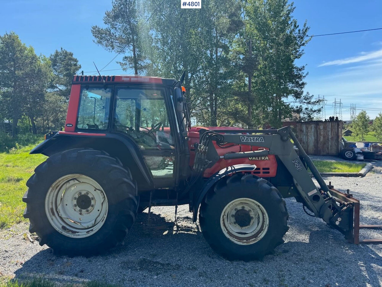 2002 Valtra 6300 4x4 w/ front loader - جرار: صور 3 2002 Valtra 6300 4x4 w/ front loader - جرار: صور 3