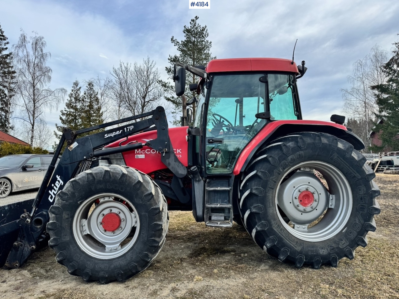 2004 McCormick MC115 4x4 w/ Front Loader and Bucket. - جرار: صور 3 2004 McCormick MC115 4x4 w/ Front Loader and Bucket. - جرار: صور 3