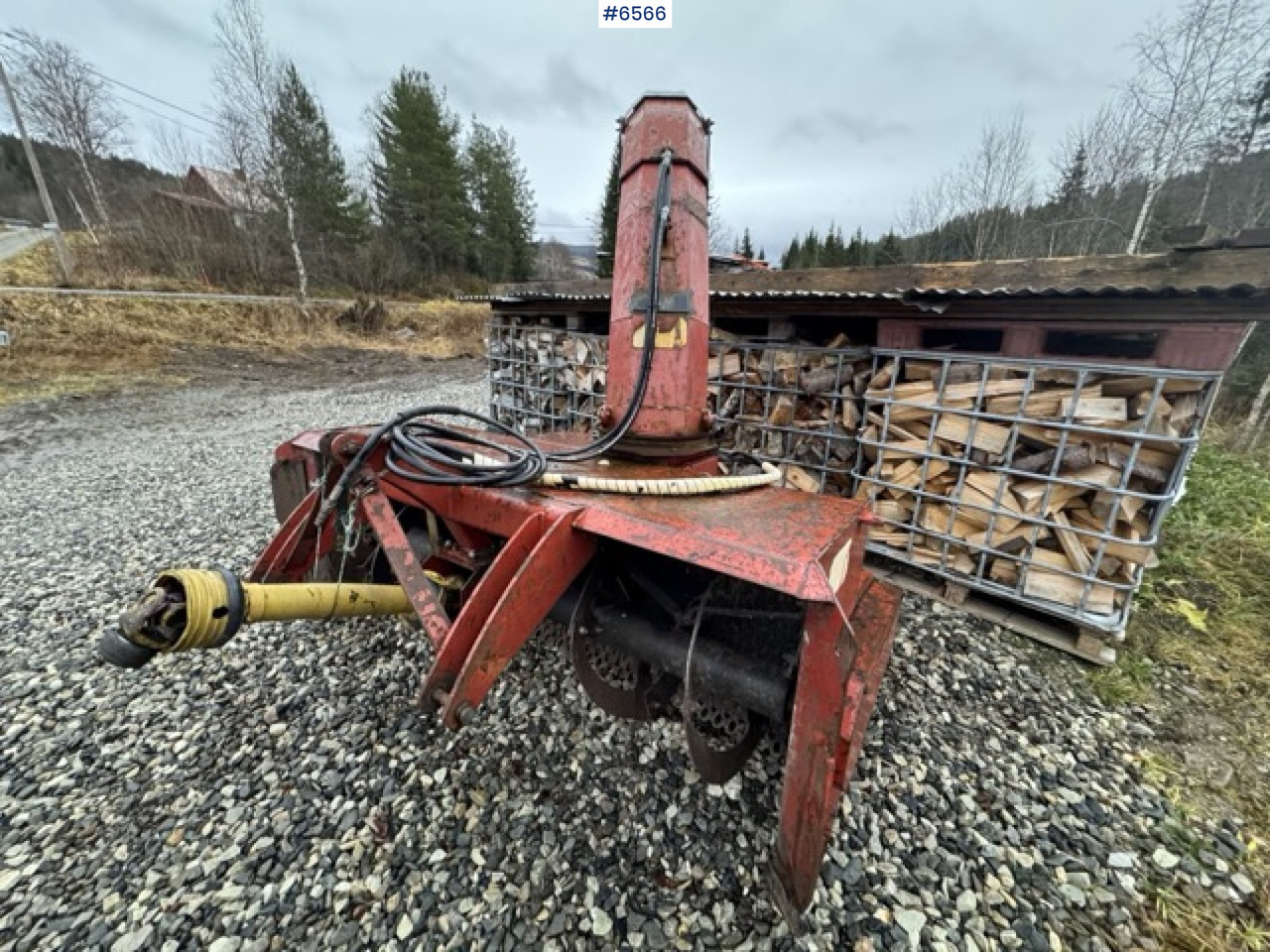 2005 Dalen two-stage snow blower - سيارة بلدية: صور 2 2005 Dalen two-stage snow blower - سيارة بلدية: صور 2