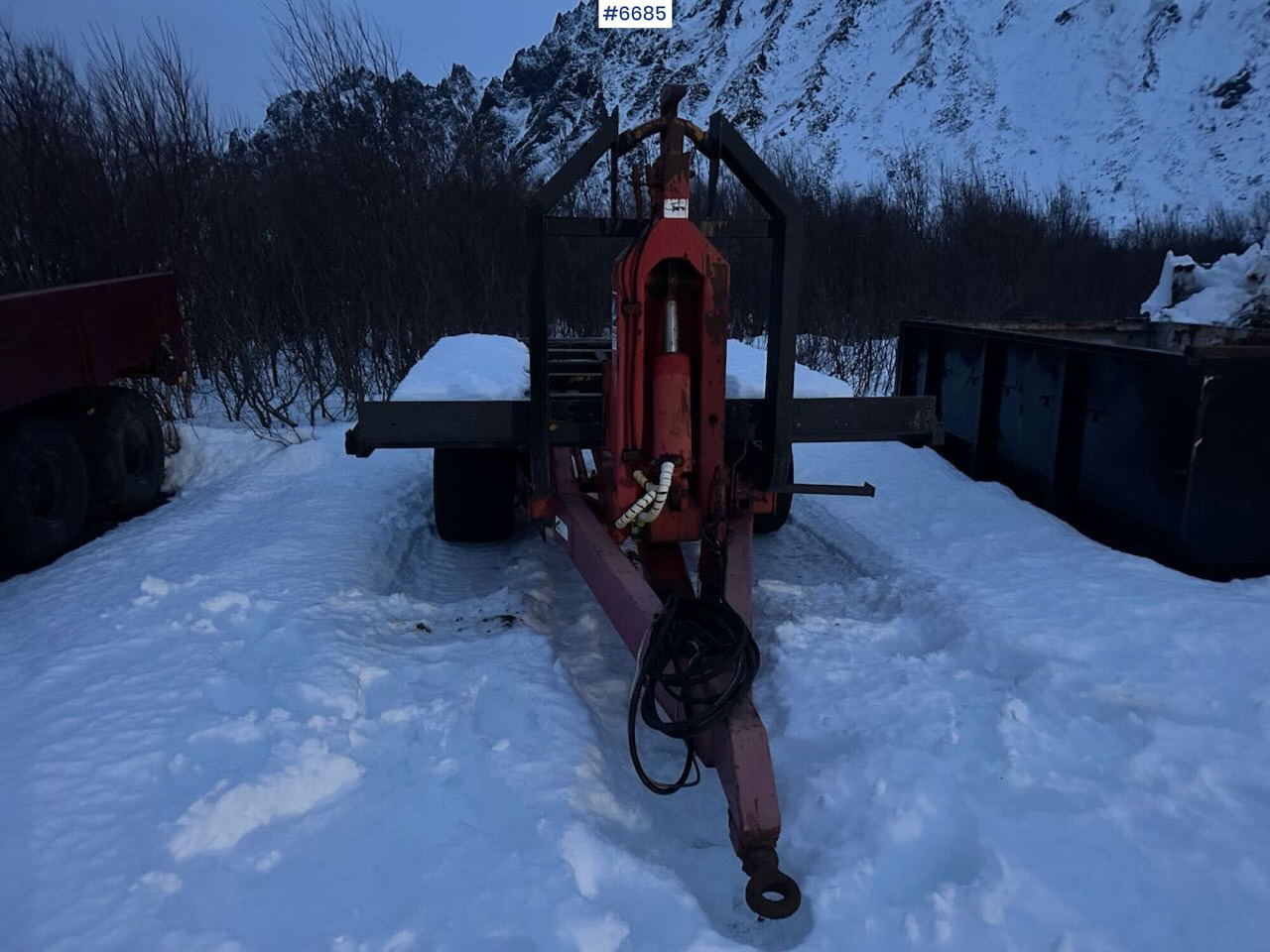 2006 BIGAB hook-lift trailer with container - قلابة مقطورة الزراعية: صور 2 2006 BIGAB hook-lift trailer with container - قلابة مقطورة الزراعية: صور 2