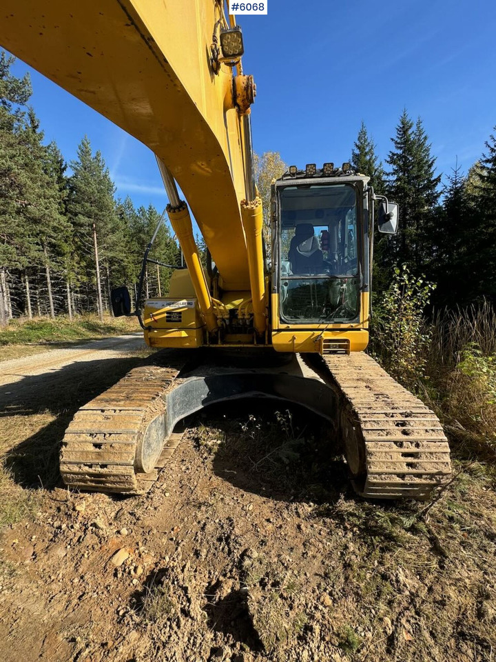 2007 Komatsu PC210LC Tracked Excavator with 3 buckets, tilt, grapple, and ripper. - حفارة: صور 5 2007 Komatsu PC210LC Tracked Excavator with 3 buckets, tilt, grapple, and ripper. - حفارة: صور 5