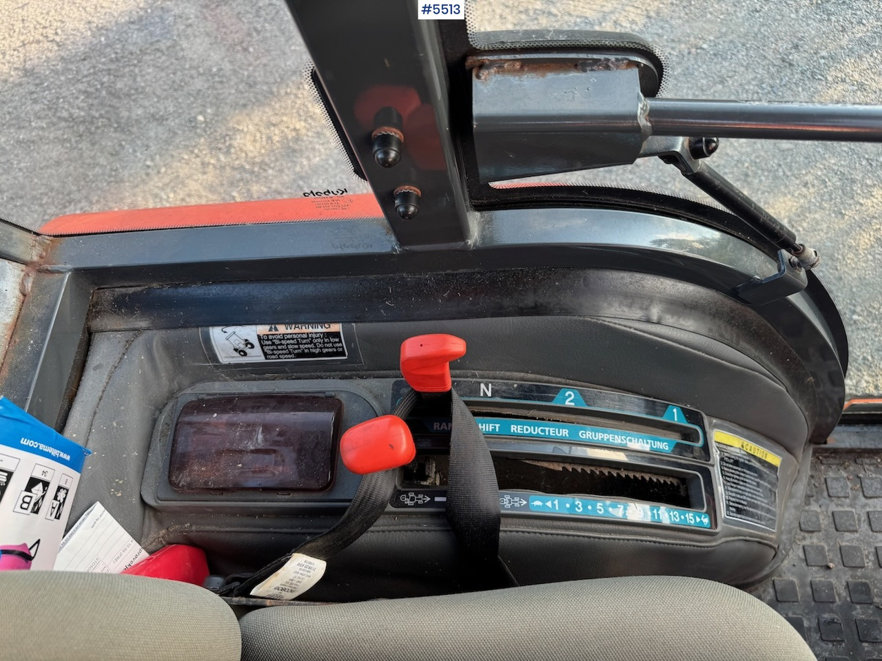 جرار 2009 Kubota STV 36 w/some equipment: صور 19
