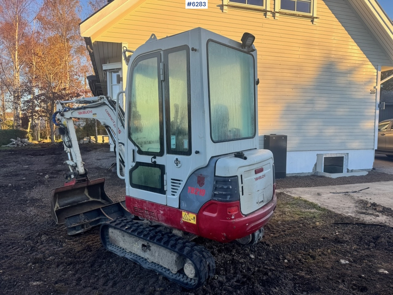 2010 Takeuchi TB219 Mini Excavator with Rototilt and 2 buckets. - حفارة: صور 4 2010 Takeuchi TB219 Mini Excavator with Rototilt and 2 buckets. - حفارة: صور 4