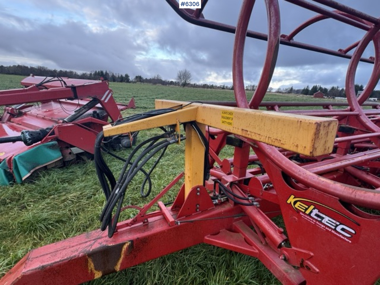 معدات القش 2011 Keltec round bale trailer: صور 12 معدات القش 2011 Keltec round bale trailer: صور 12