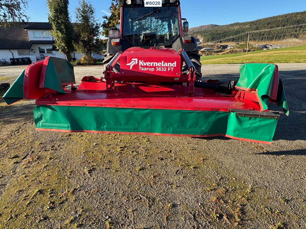 2011 Kverneland Taarup 3632 FT front-mounted mower - معدات القش: صور 1 2011 Kverneland Taarup 3632 FT front-mounted mower - معدات القش: صور 1