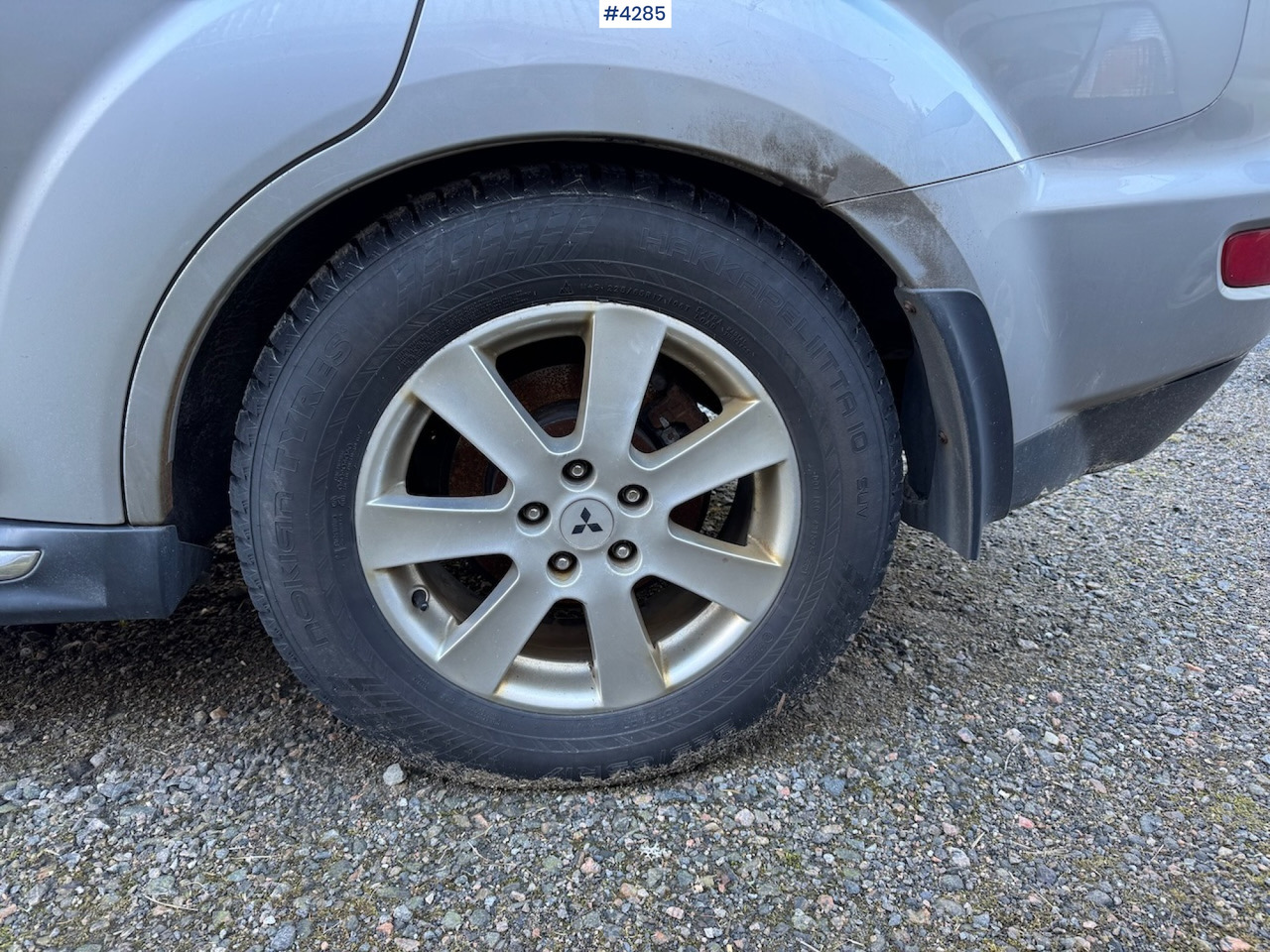 سيارة 2011 Mitsubishi outlander: صور 16