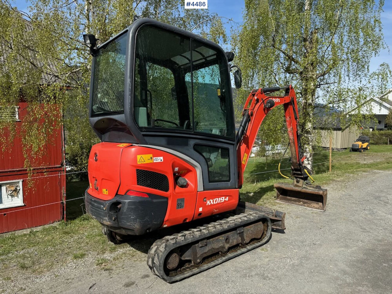 2014 Kubota KX019 Mini excavator with two buckets - حفارة: صور 3 2014 Kubota KX019 Mini excavator with two buckets - حفارة: صور 3