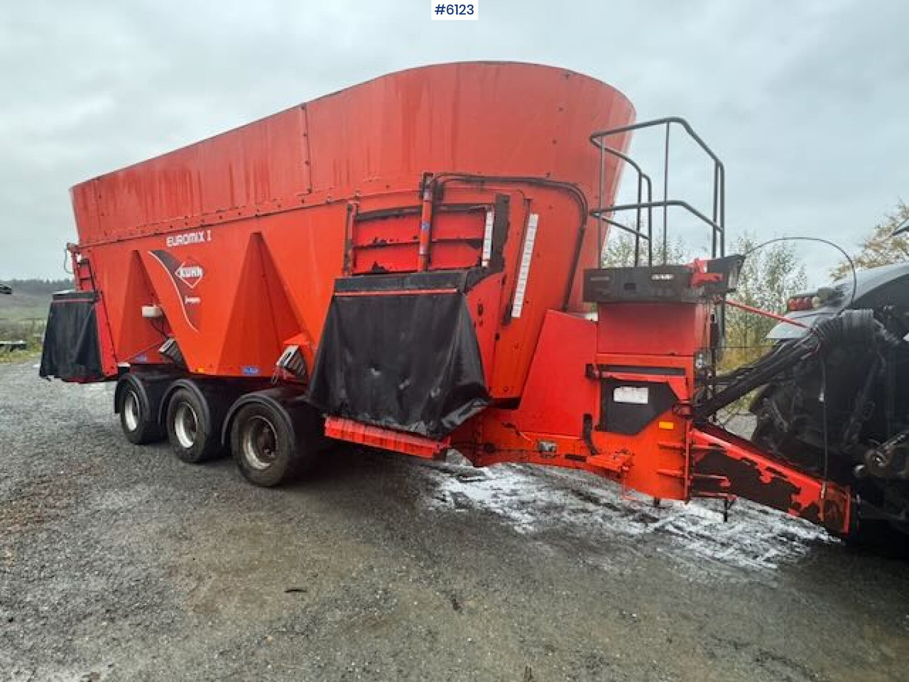 2014 Kuhn Euromix I 4573 feed mixer - معدات القش: صور 2 2014 Kuhn Euromix I 4573 feed mixer - معدات القش: صور 2