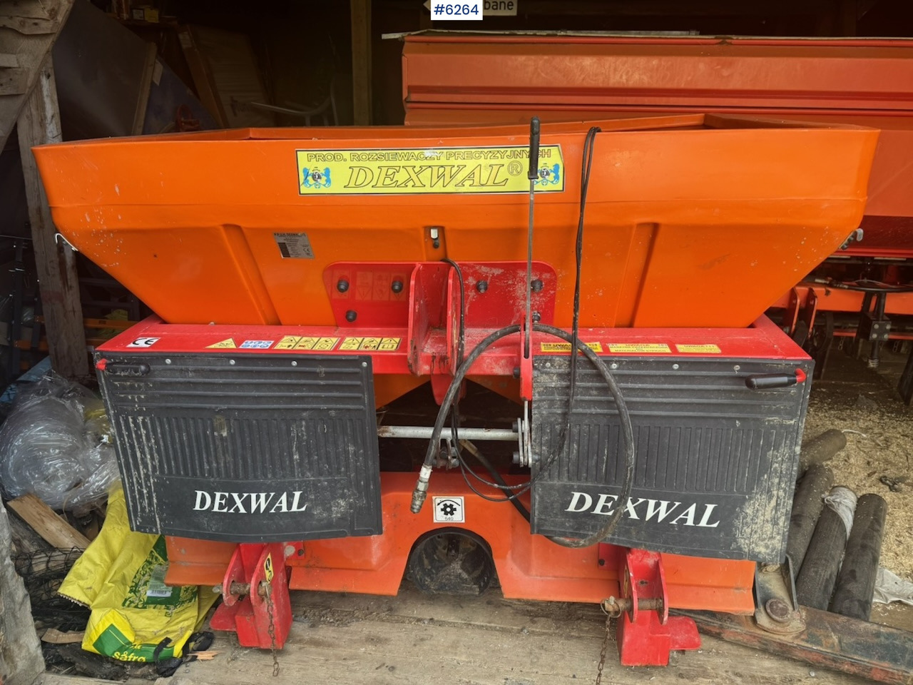 2015 Dexwal Tornado fertilizer spreader - آلة رش الأسمدة: صور 4 2015 Dexwal Tornado fertilizer spreader - آلة رش الأسمدة: صور 4