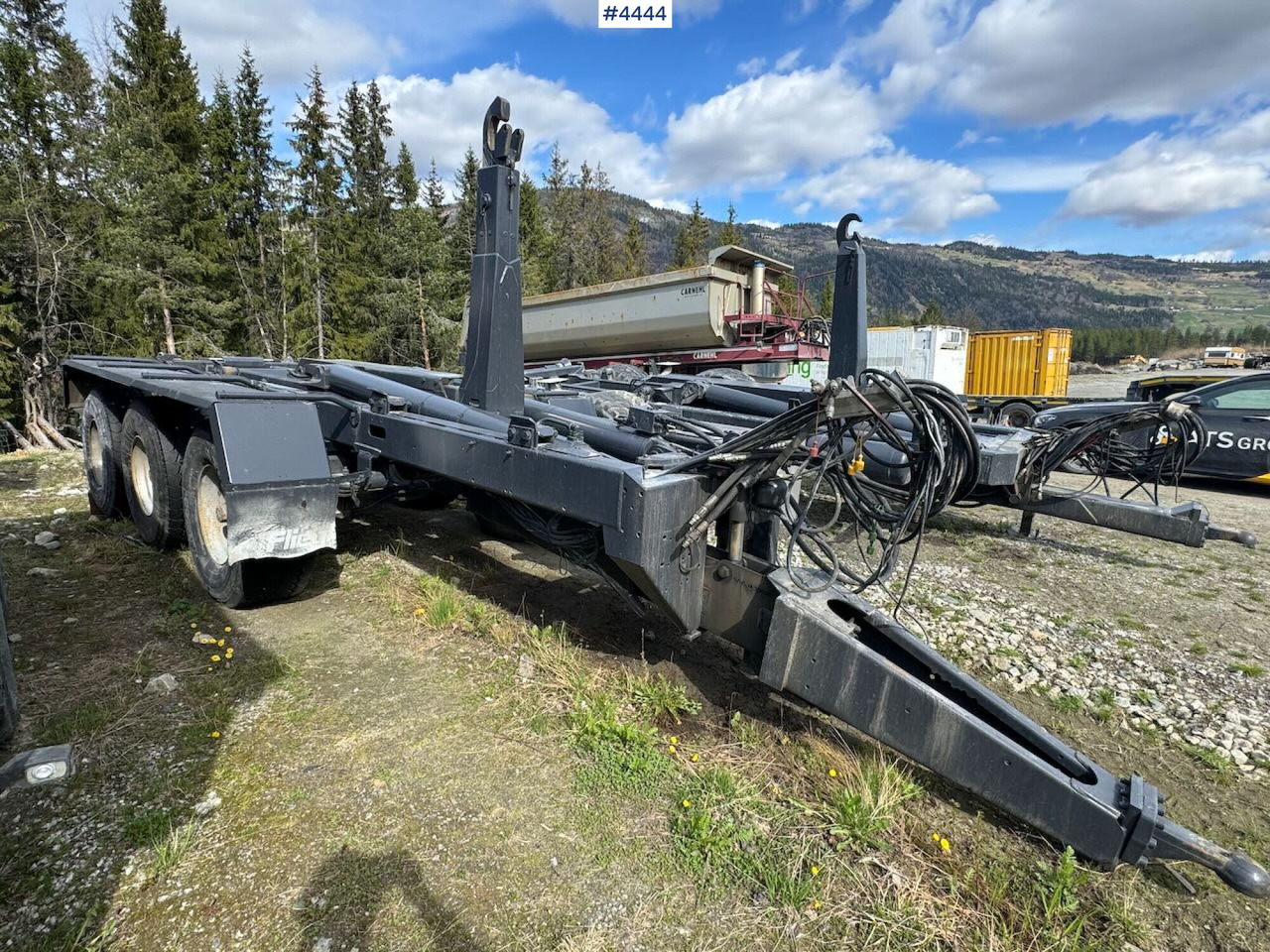 2015 Fliegl hook trailer - عربة مسطحة منخفضة مقطورة: صور 4 2015 Fliegl hook trailer - عربة مسطحة منخفضة مقطورة: صور 4