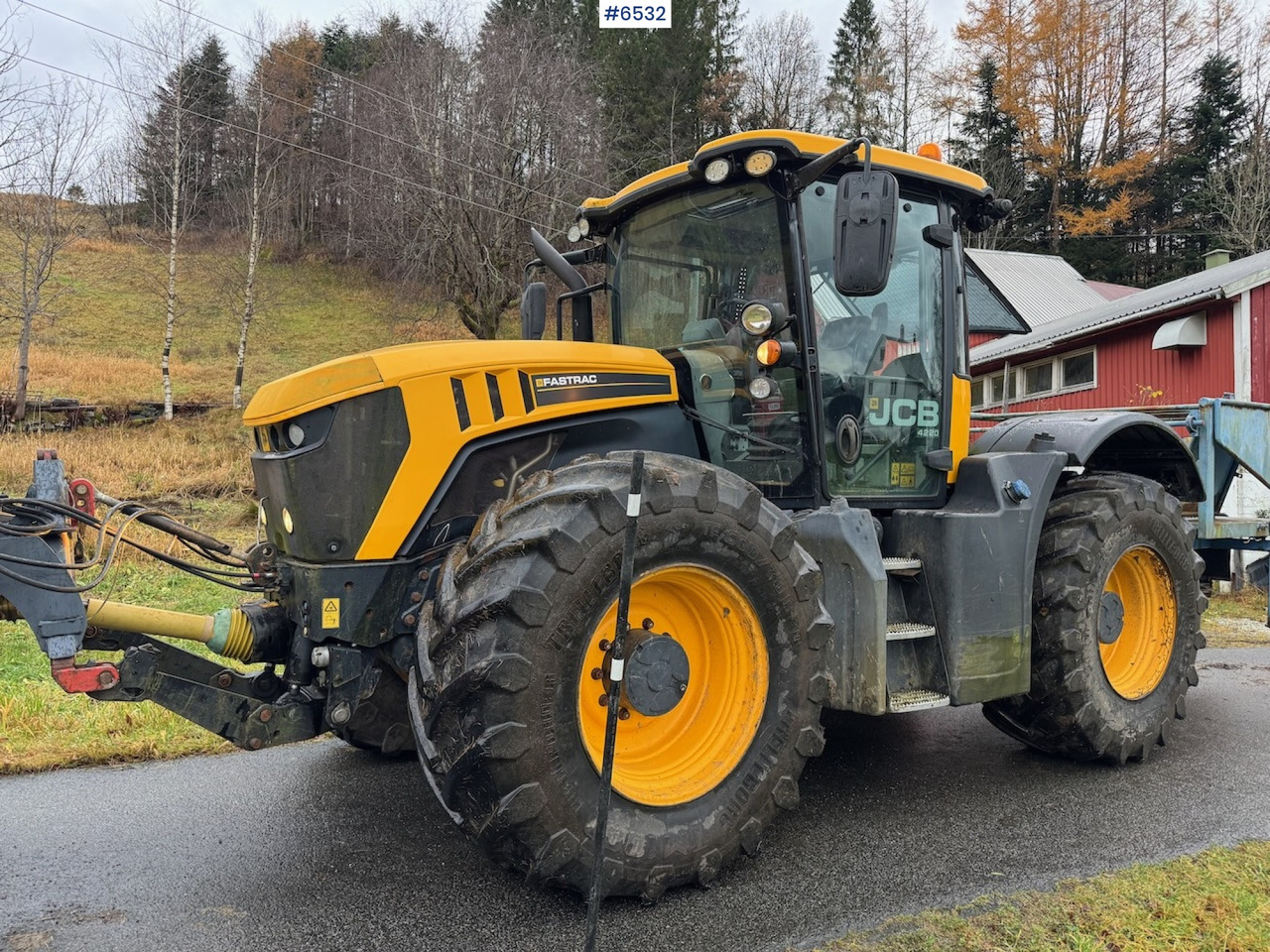 2015 JCB Fastrack 4220 w/ front hydraulics, front PTO and plow plate. Low hours! - جرار: صور 1 2015 JCB Fastrack 4220 w/ front hydraulics, front PTO and plow plate. Low hours! - جرار: صور 1