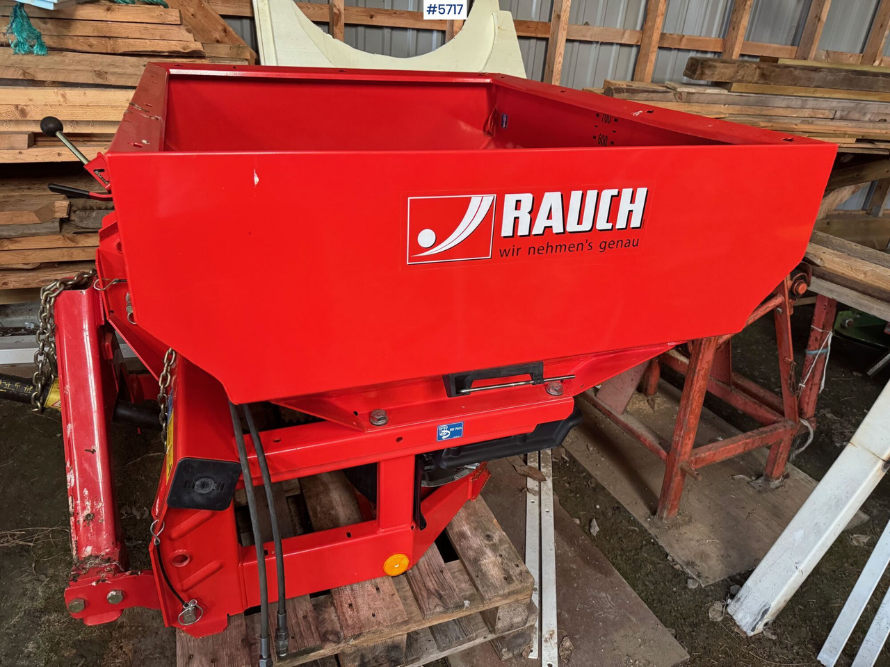 2015 RAUCH MDS 12.1 Fertiliser Spreader - آلة رش الأسمدة: صور 2 2015 RAUCH MDS 12.1 Fertiliser Spreader - آلة رش الأسمدة: صور 2