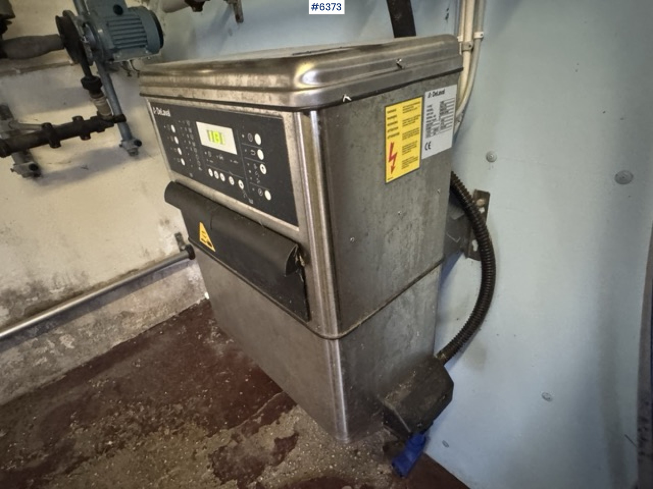 2016 DeLaval washing machine - المعدات لتربية الماشية: صور 4 2016 DeLaval washing machine - المعدات لتربية الماشية: صور 4