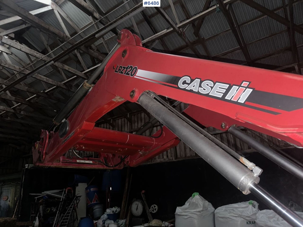 جرار 2018 CASE IH LUXXUM 120 4x4 tractor with front loader.: صور 17