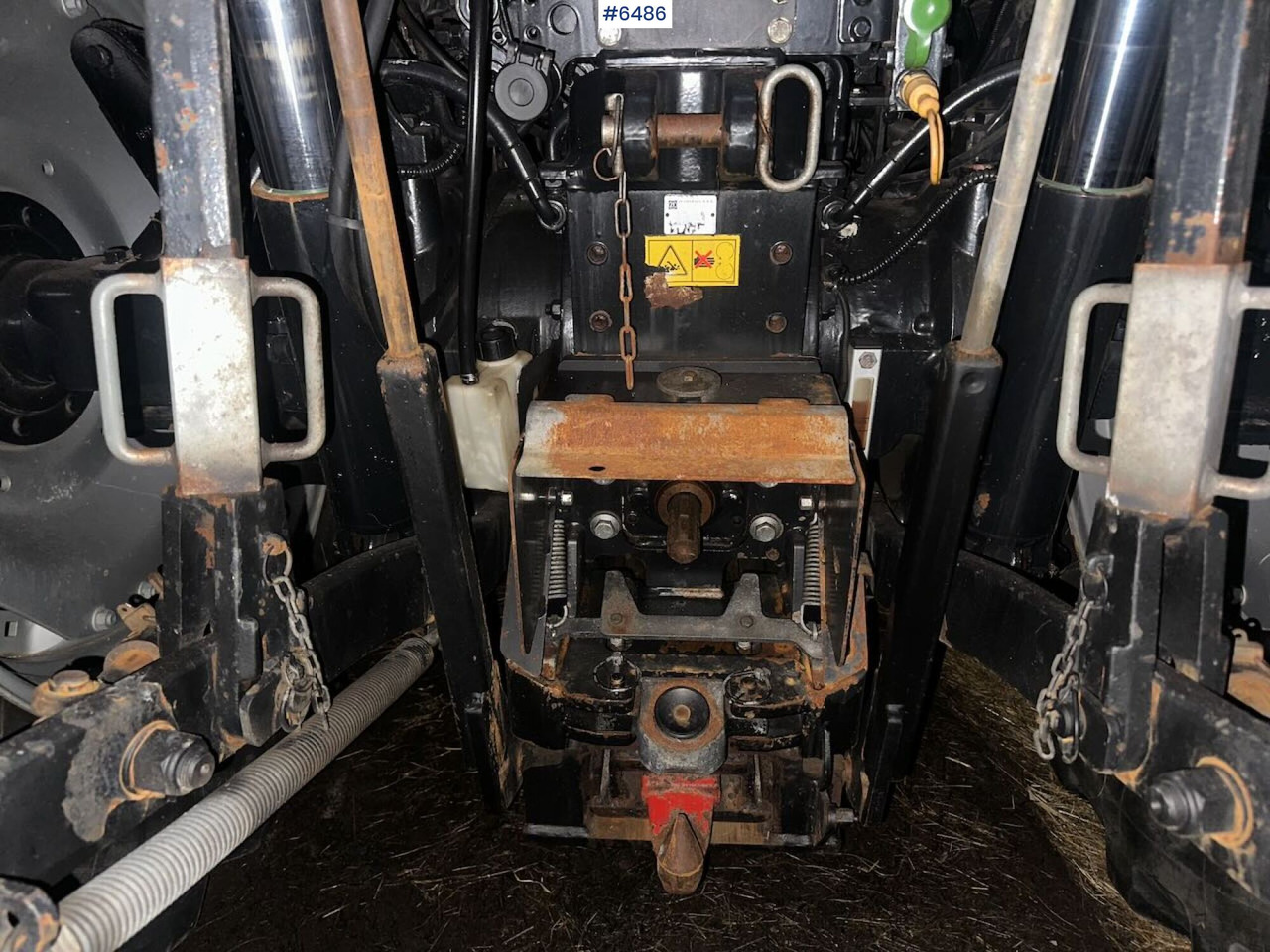 جرار 2018 CASE IH LUXXUM 120 4x4 tractor with front loader.: صور 14