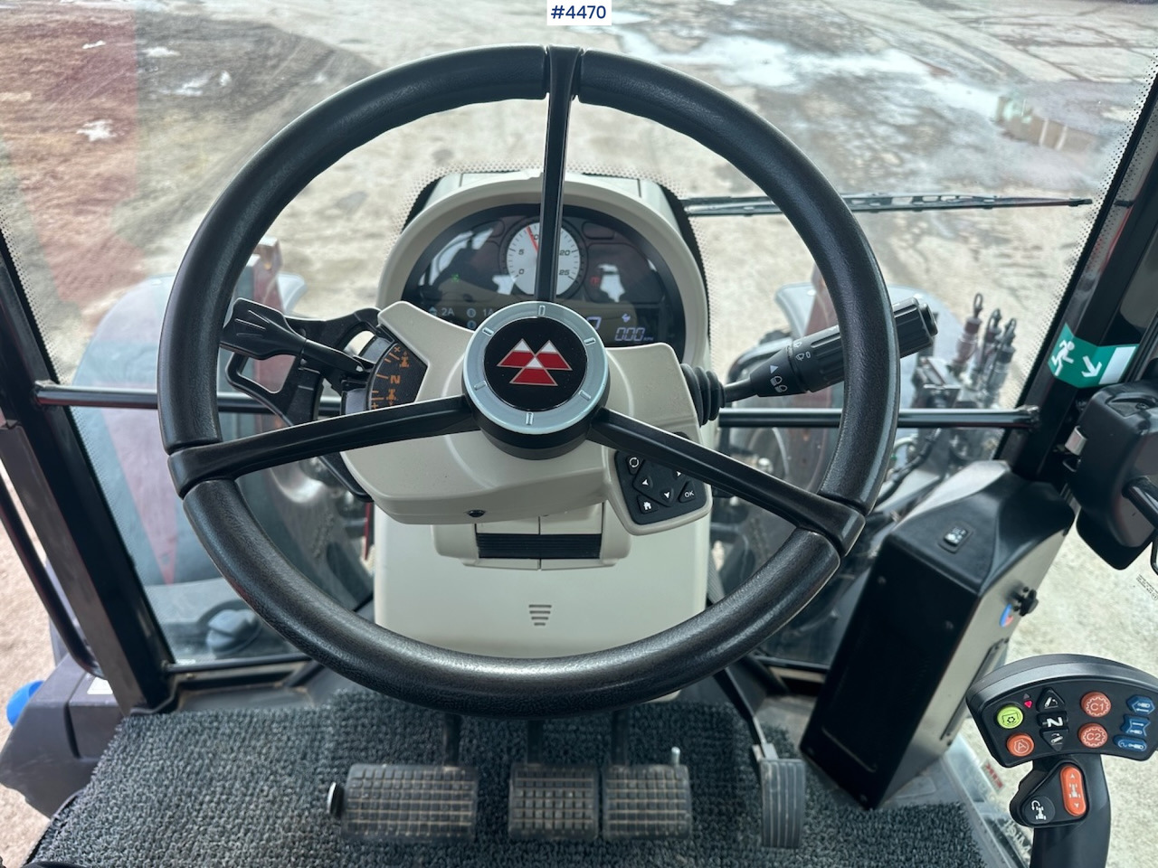 جرار 2018 Massey Ferguson MF5713 S w/ 2020 Dalen snow blower: صور 14 جرار 2018 Massey Ferguson MF5713 S w/ 2020 Dalen snow blower: صور 14