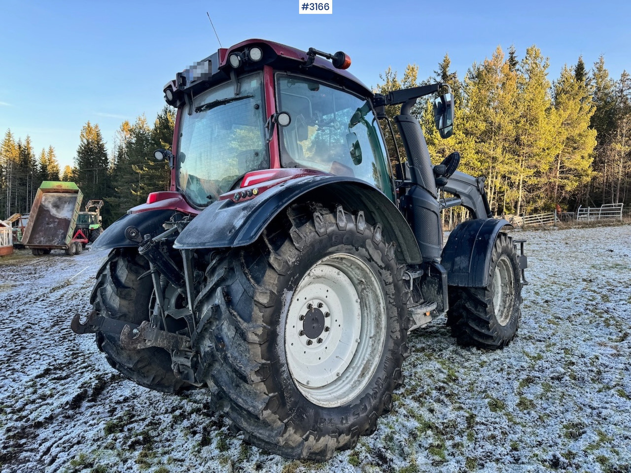 2019 Valtra N174 4x4 With front loader, snowplow blade, and 2 sets of tires. 2770 hours! - جرار: صور 5 2019 Valtra N174 4x4 With front loader, snowplow blade, and 2 sets of tires. 2770 hours! - جرار: صور 5