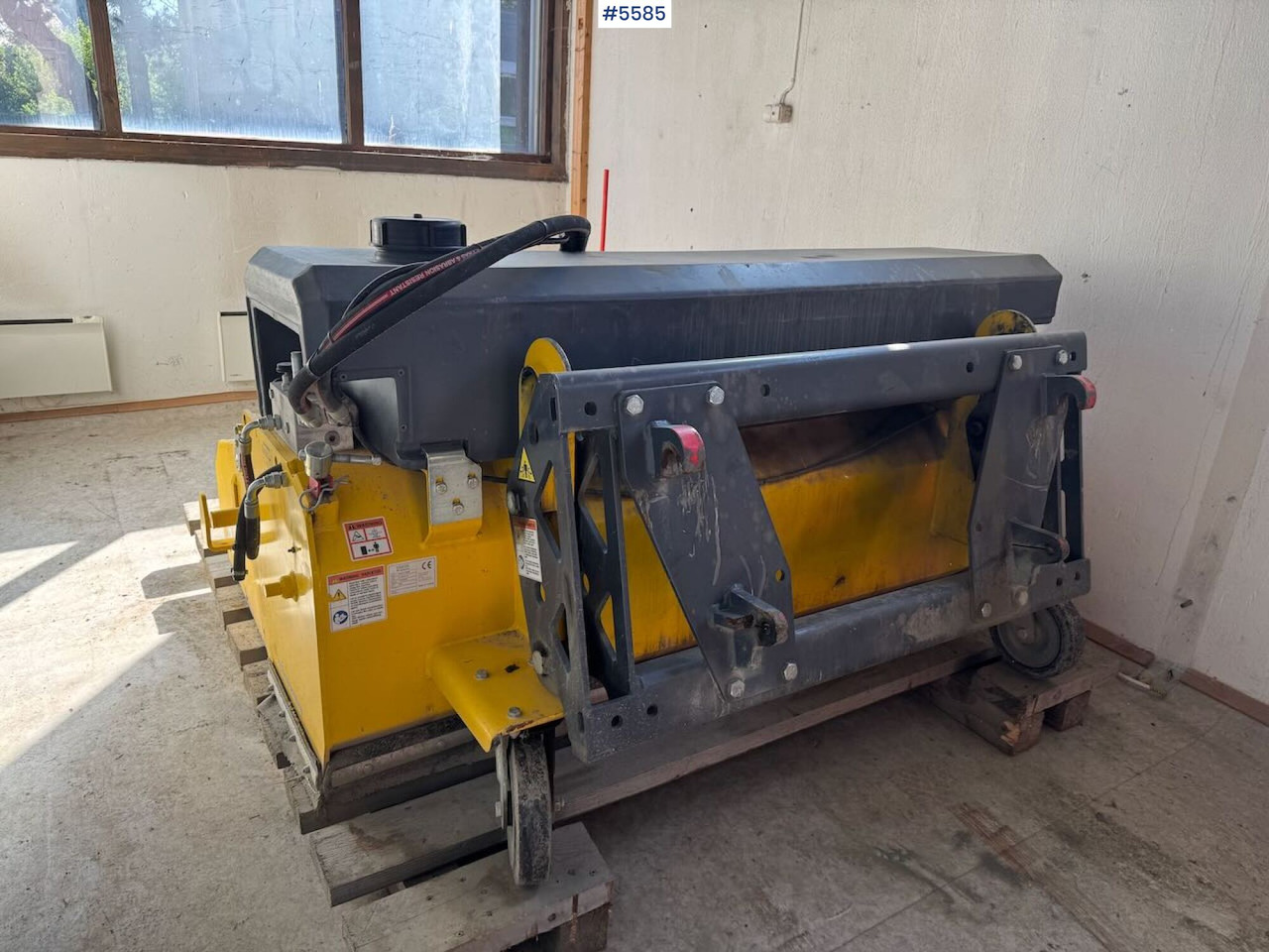 2019 Vama EHK A 2000 sweeper with collector - مكنسة: صور 2 2019 Vama EHK A 2000 sweeper with collector - مكنسة: صور 2
