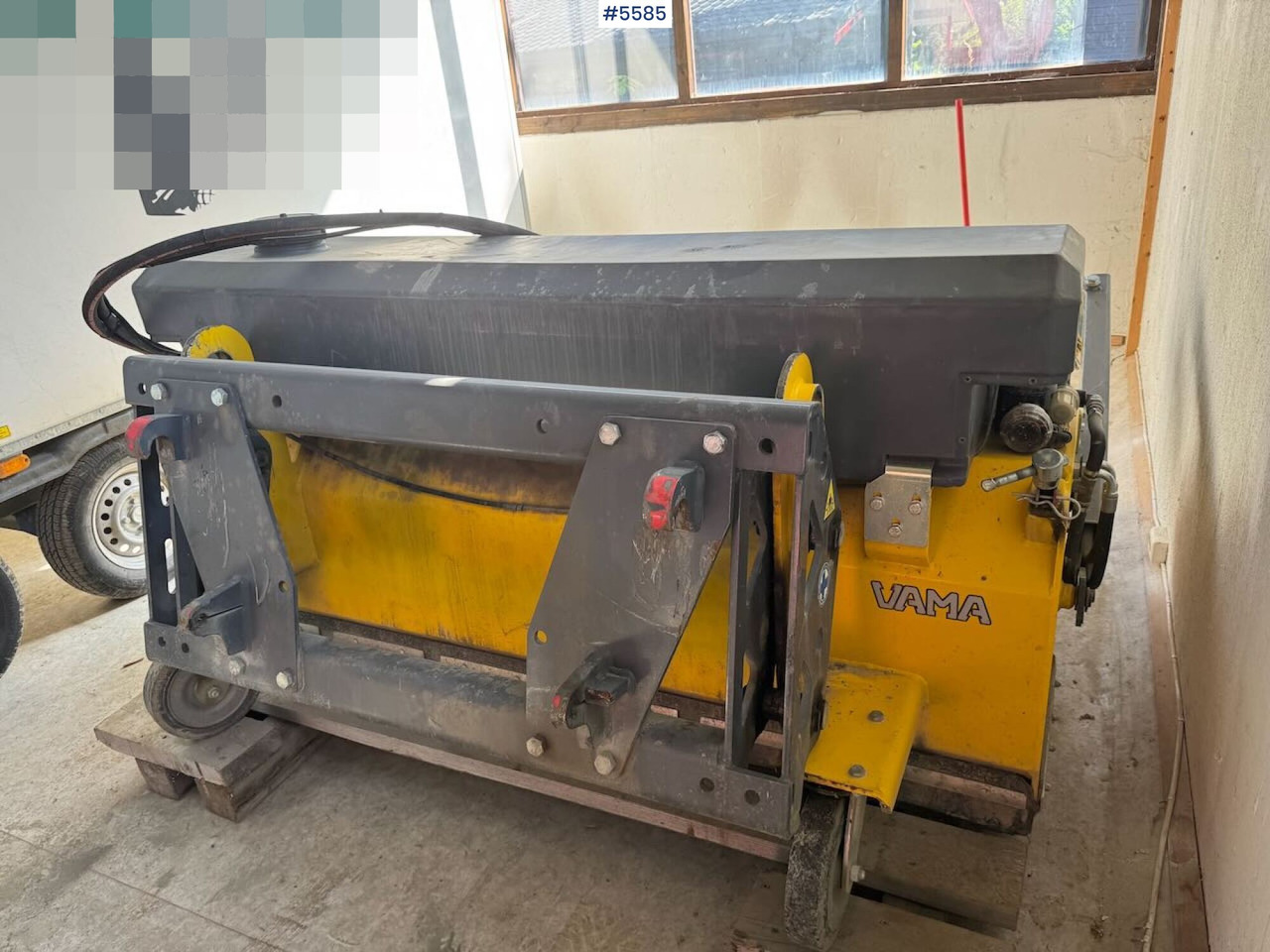 2019 Vama EHK A 2000 sweeper with collector - مكنسة: صور 4 2019 Vama EHK A 2000 sweeper with collector - مكنسة: صور 4