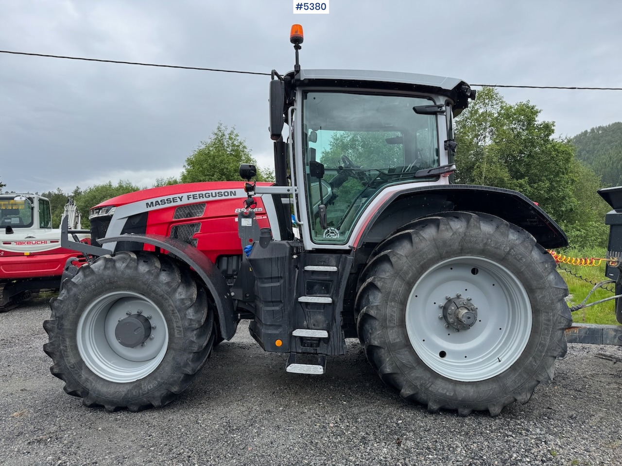 2021 Massey Ferguson 8S.265 w/ front hydraulics and front PTO. - جرار: صور 1 2021 Massey Ferguson 8S.265 w/ front hydraulics and front PTO. - جرار: صور 1