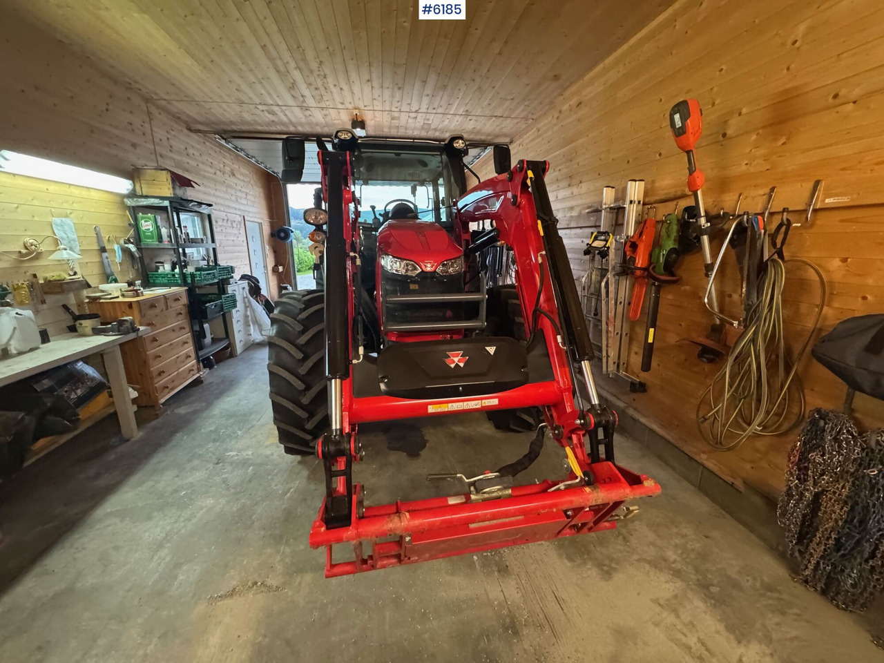 2023 Massey Ferguson 5711M Dyna w/ loader with 3rd function. Only 115 hours! - جرار: صور 2 2023 Massey Ferguson 5711M Dyna w/ loader with 3rd function. Only 115 hours! - جرار: صور 2