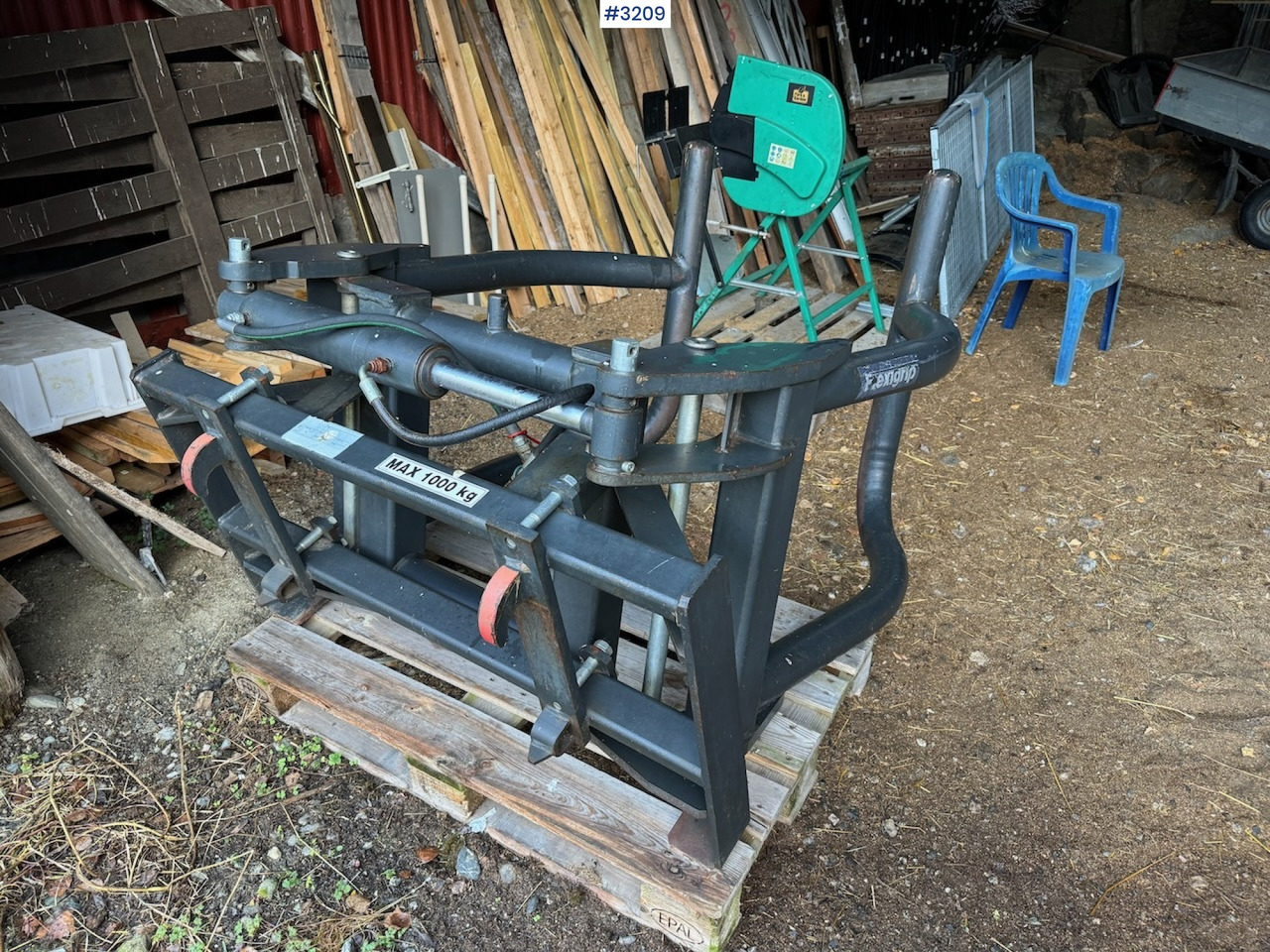 Ålø Flexigrip 160 Round bale clamp - معدات القش: صور 2 Ålø Flexigrip 160 Round bale clamp - معدات القش: صور 2