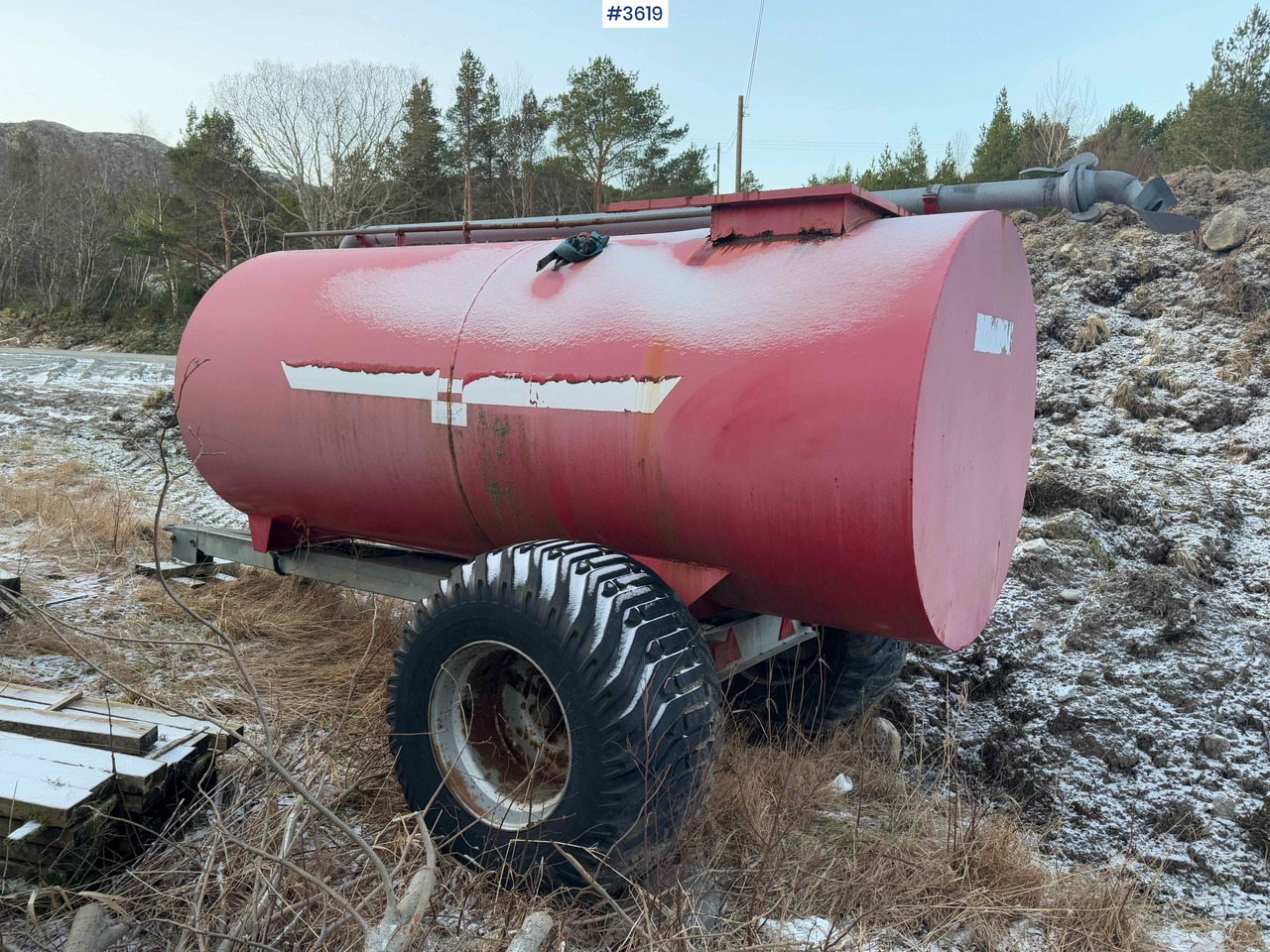 Fertilizer tank 6000 liters - صهريج السماد السائل: صور 4 Fertilizer tank 6000 liters - صهريج السماد السائل: صور 4