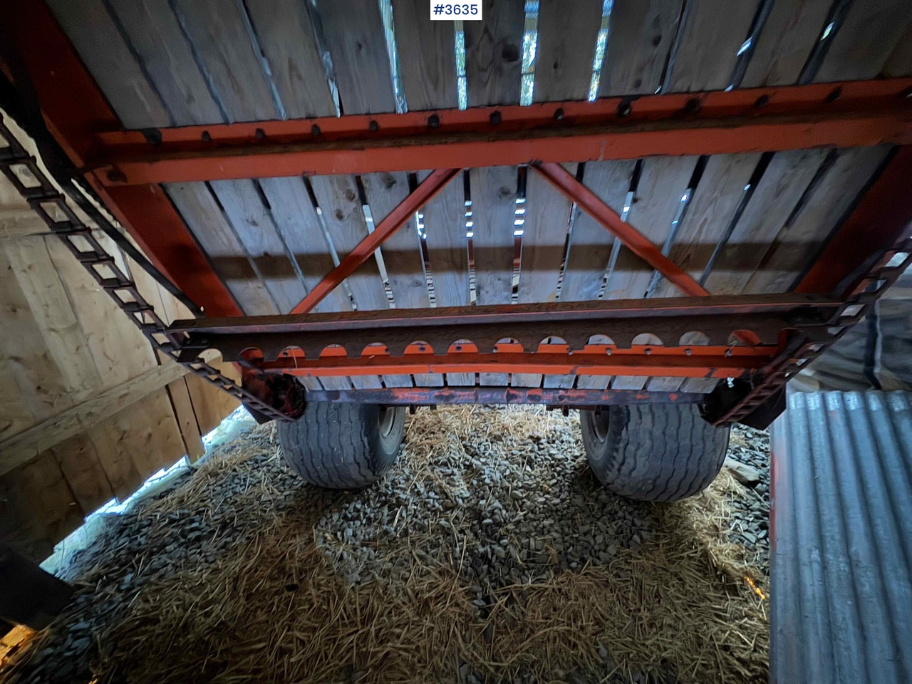 معدات القش Kverneland UN7000 unloading trailer: صور 6