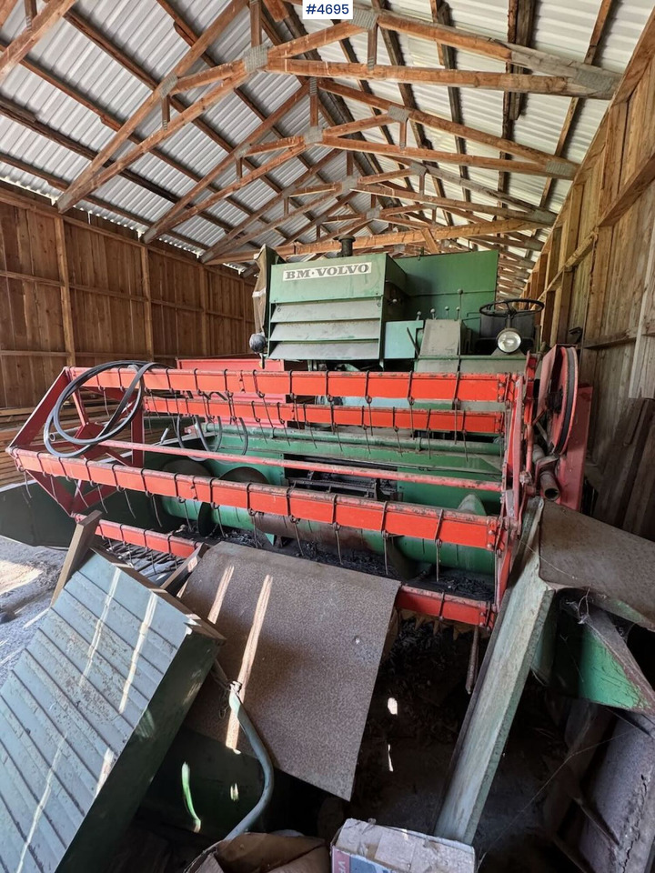 Volvo Aktiv 800 Combine harvester - حصادة شاملة: صور 4 Volvo Aktiv 800 Combine harvester - حصادة شاملة: صور 4