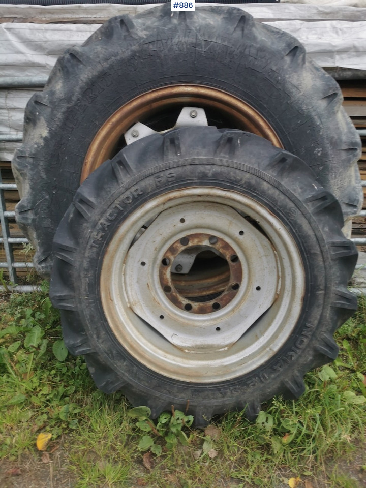 Wheel set on Deutz-Fahr 3.60 - عجلات - الآلات والماكينات الزراعية: صور 1 Wheel set on Deutz-Fahr 3.60 - عجلات - الآلات والماكينات الزراعية: صور 1