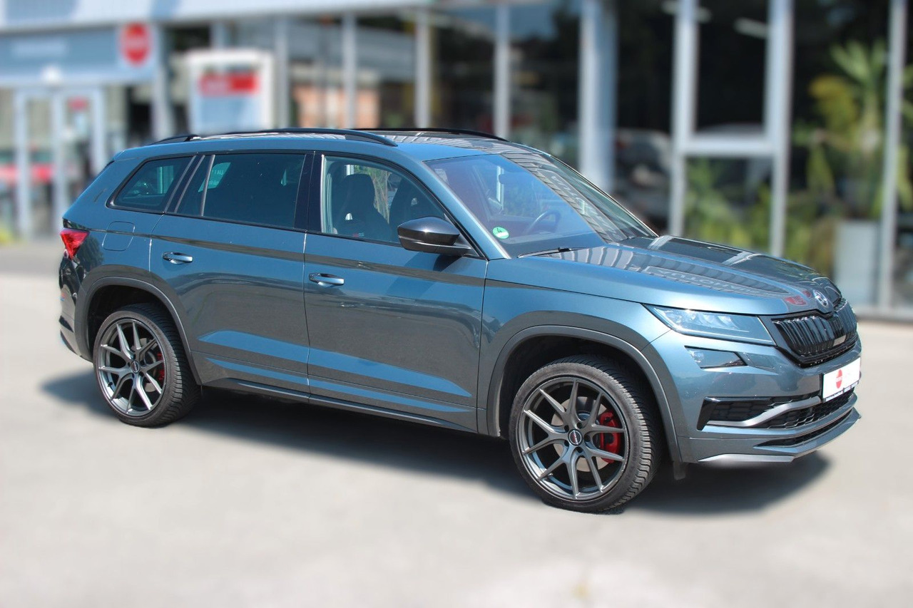 Skoda Kodiaq RS 4x4 ACC Std-Hzg Pano Alcant LED Canton - سيارة دفع رباعي: صور 1 Skoda Kodiaq RS 4x4 ACC Std-Hzg Pano Alcant LED Canton - سيارة دفع رباعي: صور 1