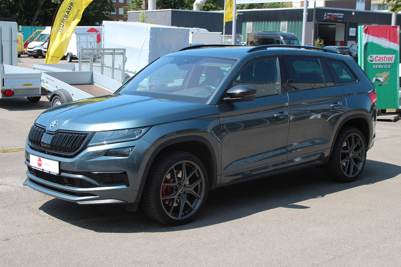 Skoda Kodiaq RS 4x4 ACC Std-Hzg Pano Alcant LED Canton - سيارة دفع رباعي: صور 5 Skoda Kodiaq RS 4x4 ACC Std-Hzg Pano Alcant LED Canton - سيارة دفع رباعي: صور 5