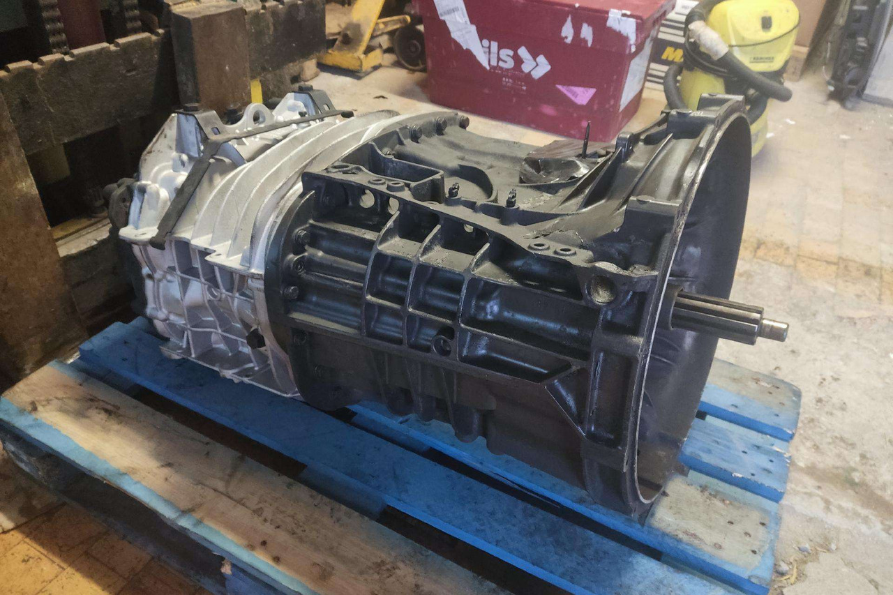 ZF Gearbox 16S2330TD DAF Ecosplit IV - علبة التروس - شاحنة: صور 1 ZF Gearbox 16S2330TD DAF Ecosplit IV - علبة التروس - شاحنة: صور 1