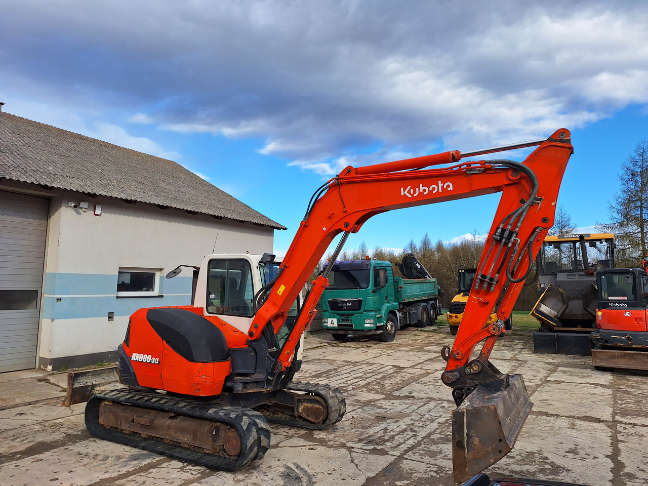 KUBOTA KX080-3 - آلات البناء: صور 5 KUBOTA KX080-3 - آلات البناء: صور 5