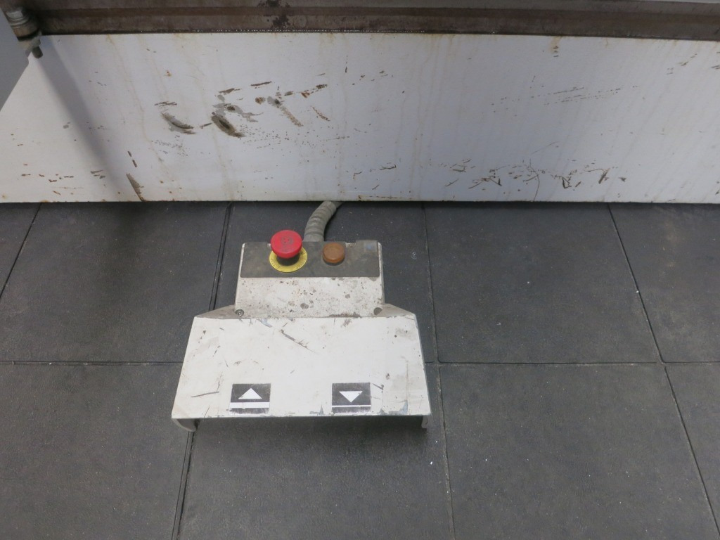 TRUMPF Trubent 3120 - مكبس ثني: صور 3 TRUMPF Trubent 3120 - مكبس ثني: صور 3