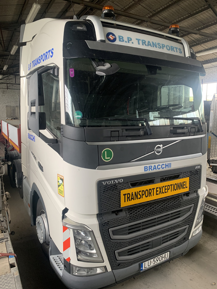 VOLVO VOLVO FH 6x2 500 Euro VI, salon Polska, ASO - شاحنة جرار: صور 2 VOLVO VOLVO FH 6x2 500 Euro VI, salon Polska, ASO - شاحنة جرار: صور 2
