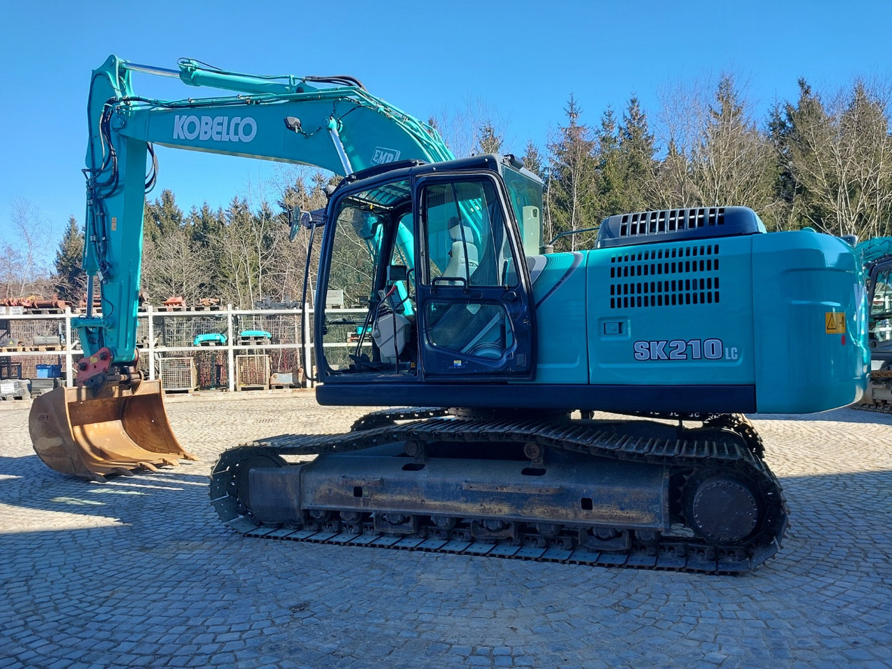 Kobelco SK210LC-10 - حفارات زحافة: صور 2 Kobelco SK210LC-10 - حفارات زحافة: صور 2