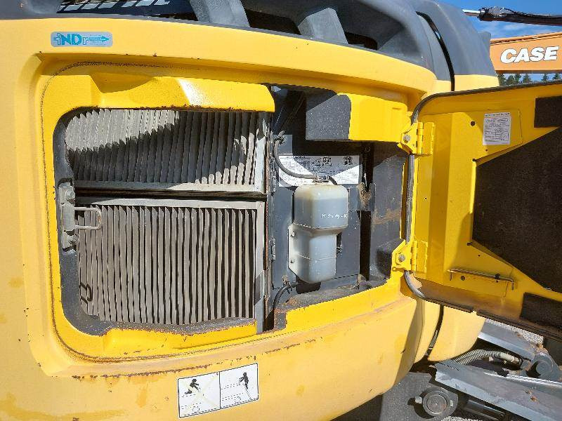 New Holland E235B SRNLC + GPS Steuerung - حفارات زحافة: صور 5 New Holland E235B SRNLC + GPS Steuerung - حفارات زحافة: صور 5