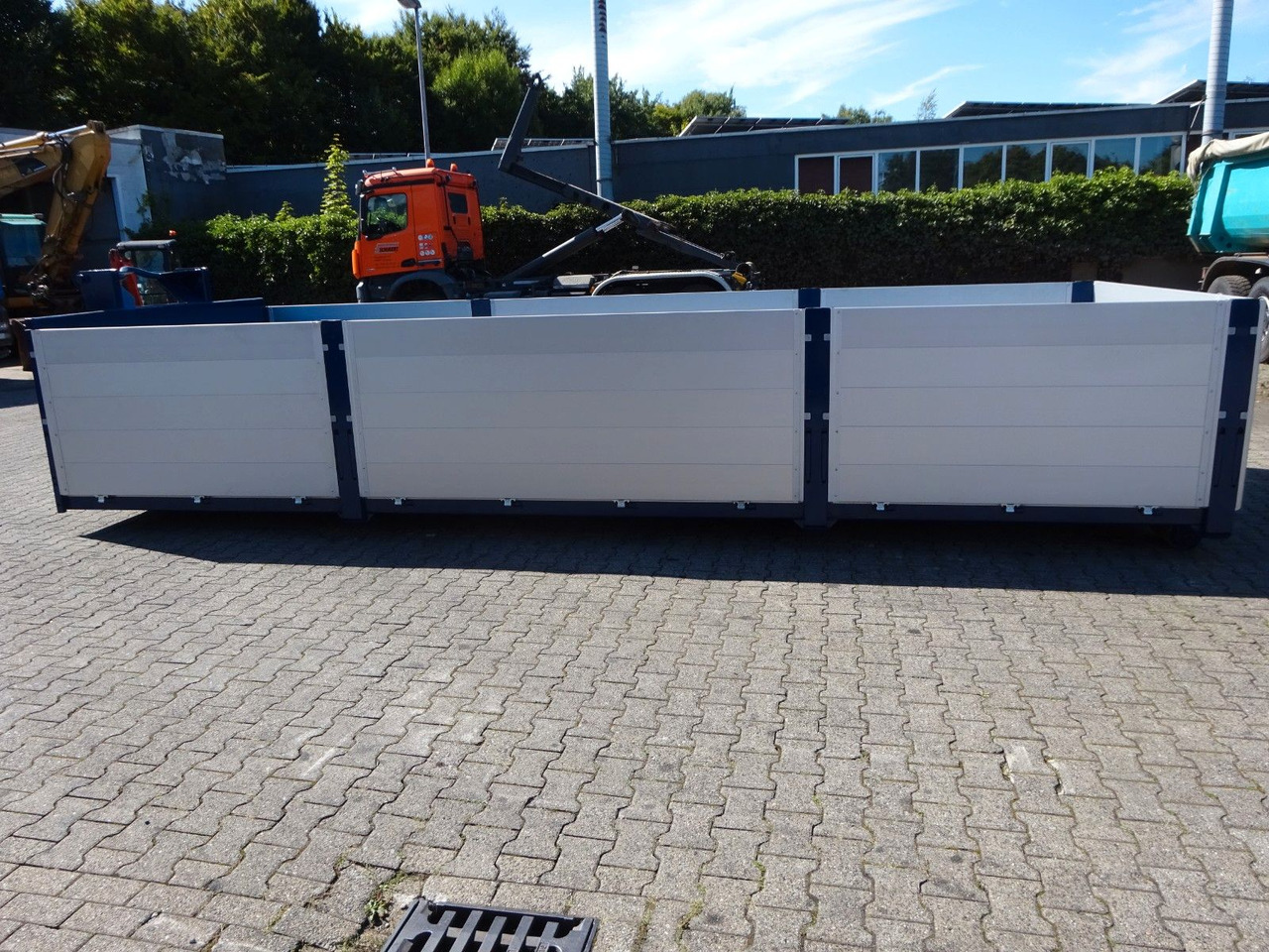 12 cbm Abrollcontainer Pritsche - شاحنة ذات الخطاف: صور 4 12 cbm Abrollcontainer Pritsche - شاحنة ذات الخطاف: صور 4