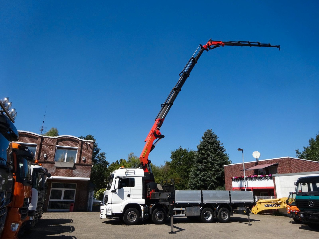 MAN 35.480 HYDRO TGS Pritsche + PK 65002 Kran 8x2-4 - شاحنة كرين: صور 3 MAN 35.480 HYDRO TGS Pritsche + PK 65002 Kran 8x2-4 - شاحنة كرين: صور 3