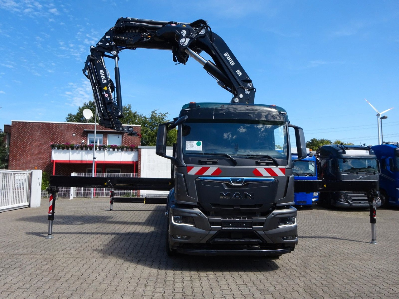 MAN 35.510 P+ 955 Effer jib Seilwind(100t Meterkran MAN 35.510 P+ 955 Effer jib Seilwind(100t Meterkran - شاحنة كرين, شاحنات مسطحة: صور 2 MAN 35.510 P+ 955 Effer jib Seilwind(100t Meterkran MAN 35.510 P+ 955 Effer jib Seilwind(100t Meterkran - شاحنة كرين, شاحنات مسطحة: صور 2