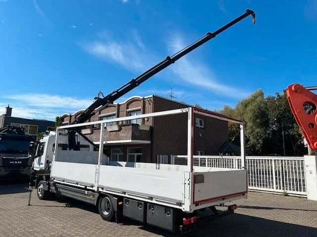 Mercedes-Benz 1221 Pritsche + HIAB XS077 ES 3 - 4x2 weiß - شاحنات مسطحة, شاحنة كرين: صور 3 Mercedes-Benz 1221 Pritsche + HIAB XS077 ES 3 - 4x2 weiß - شاحنات مسطحة, شاحنة كرين: صور 3